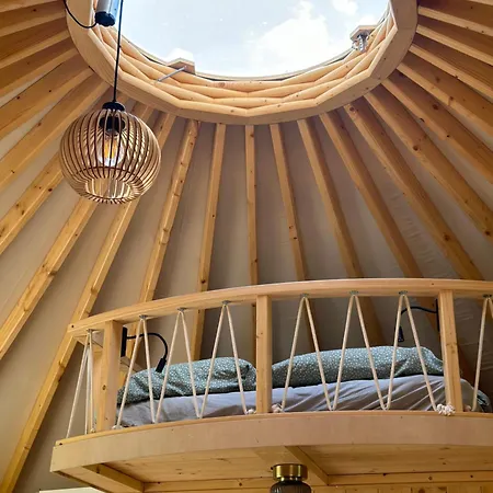 Luxury tent Wzgórze Na Jurze Bukowno